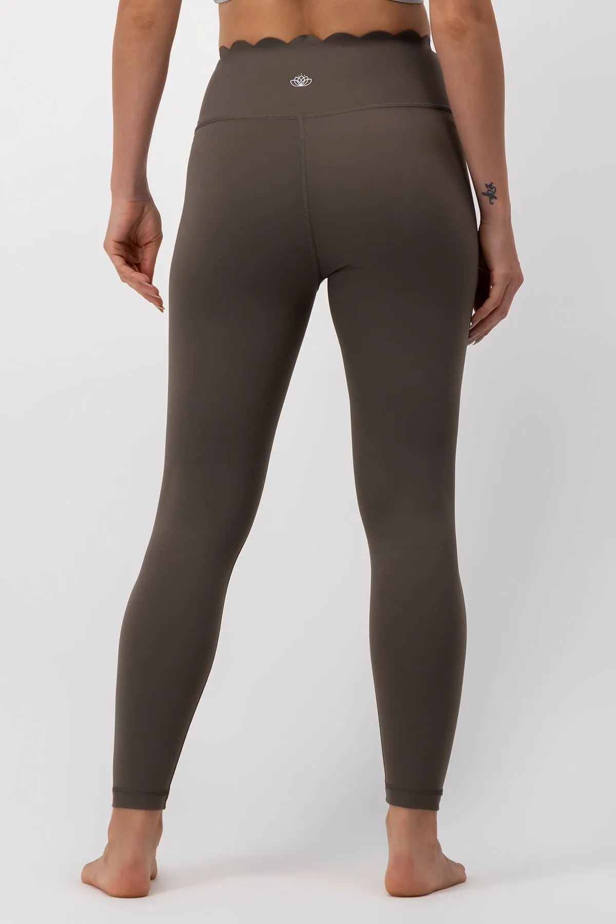 Wavy Leggings